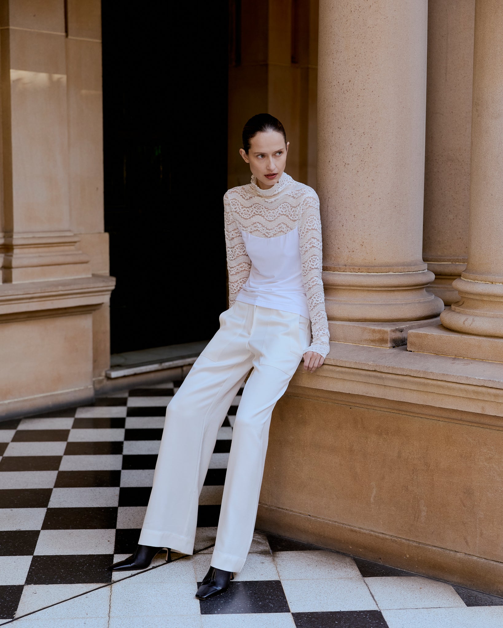 Amelie Lace Skive - Ivory